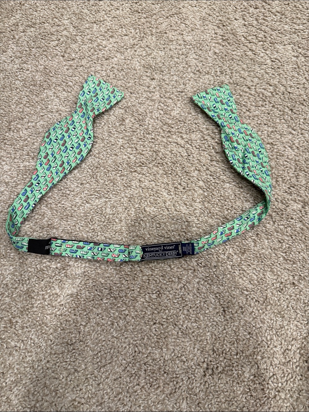 Vineyard Vines Mint Green Novelty Print Bow Tie
